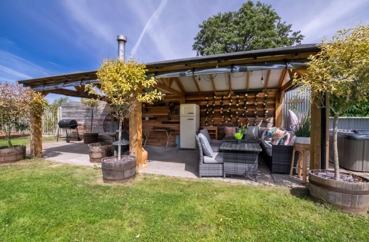 ヨークThe Stables Luxury House With Hot Tubアパートメント エクステリア 写真