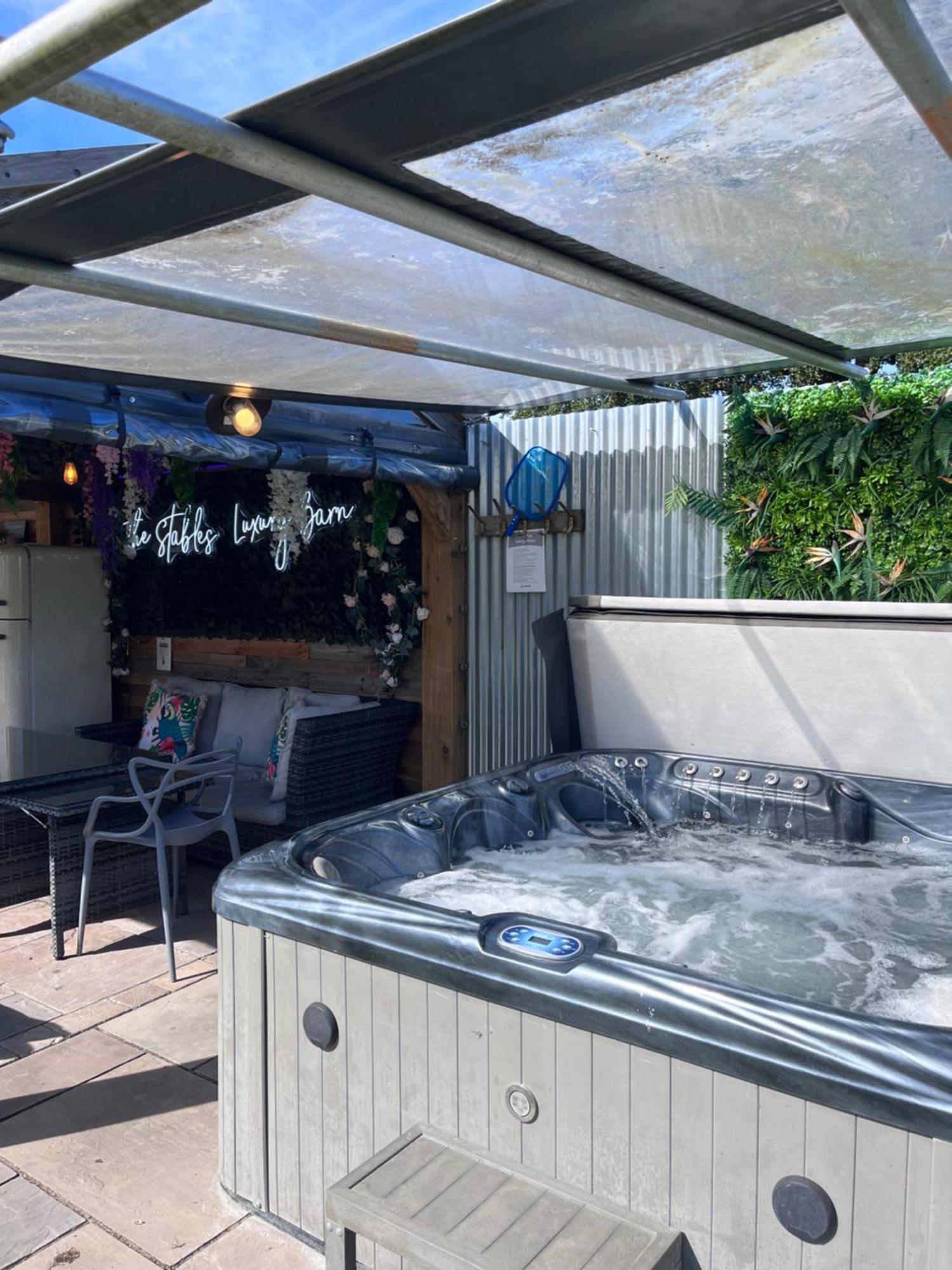ヨークThe Stables Luxury House With Hot Tubアパートメント エクステリア 写真